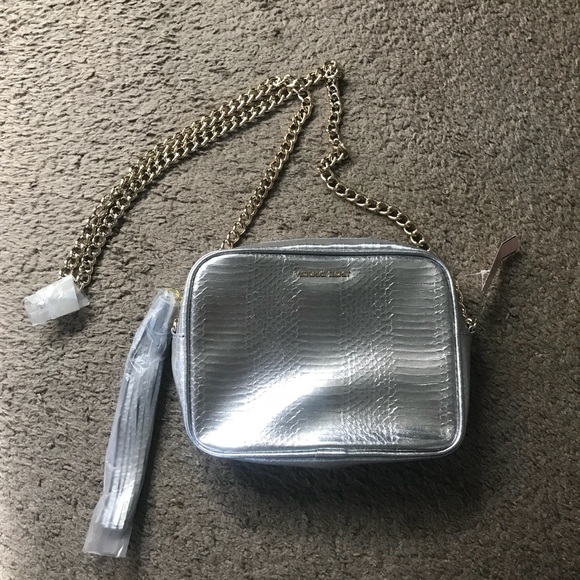 NWOT Victoria Secret Silver Metallic Crossbody Bag - Picture 3 of 8